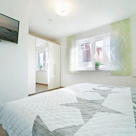 Blankwasserweg 11 5 *